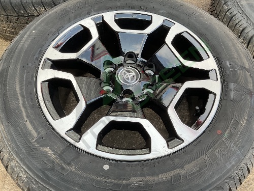 Toyota Hilux 2023 18" Alloy Wheels and tyres 265/60/18 8X7.5J
