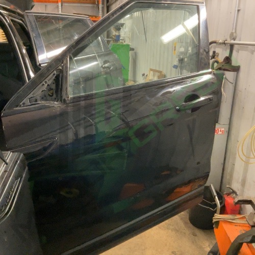 Range Rover Evoque L538 15-18 Door Front Left Side Santorini Black
