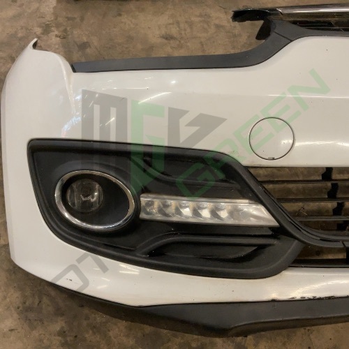 Renault Megane MK3 2014-2016 Front Bumper White