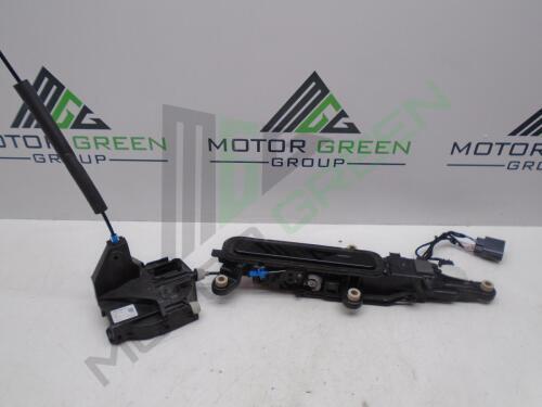 Range Rover Velar L560 2017-On LH Rear Locking Mech & Handle