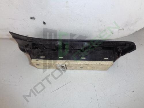 Frontera B 4 Door 1999-2002 Drivers RH Front Window Switch
