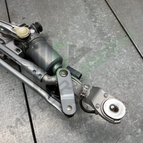 Lexus UX 250H MK1 2019-2024 Front Wiper Motor & Linkage